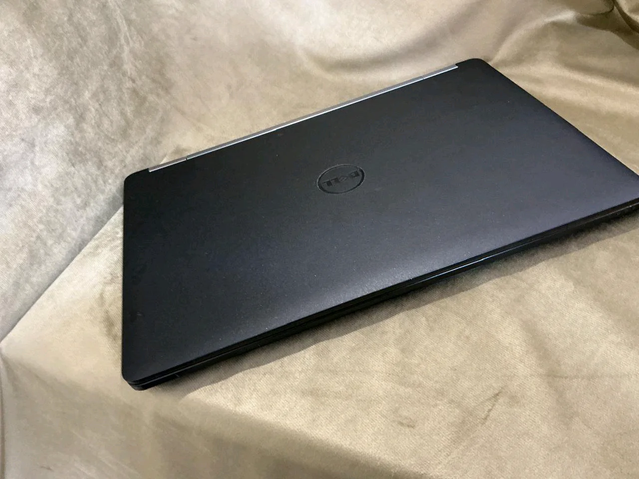 Dell latitude e5570